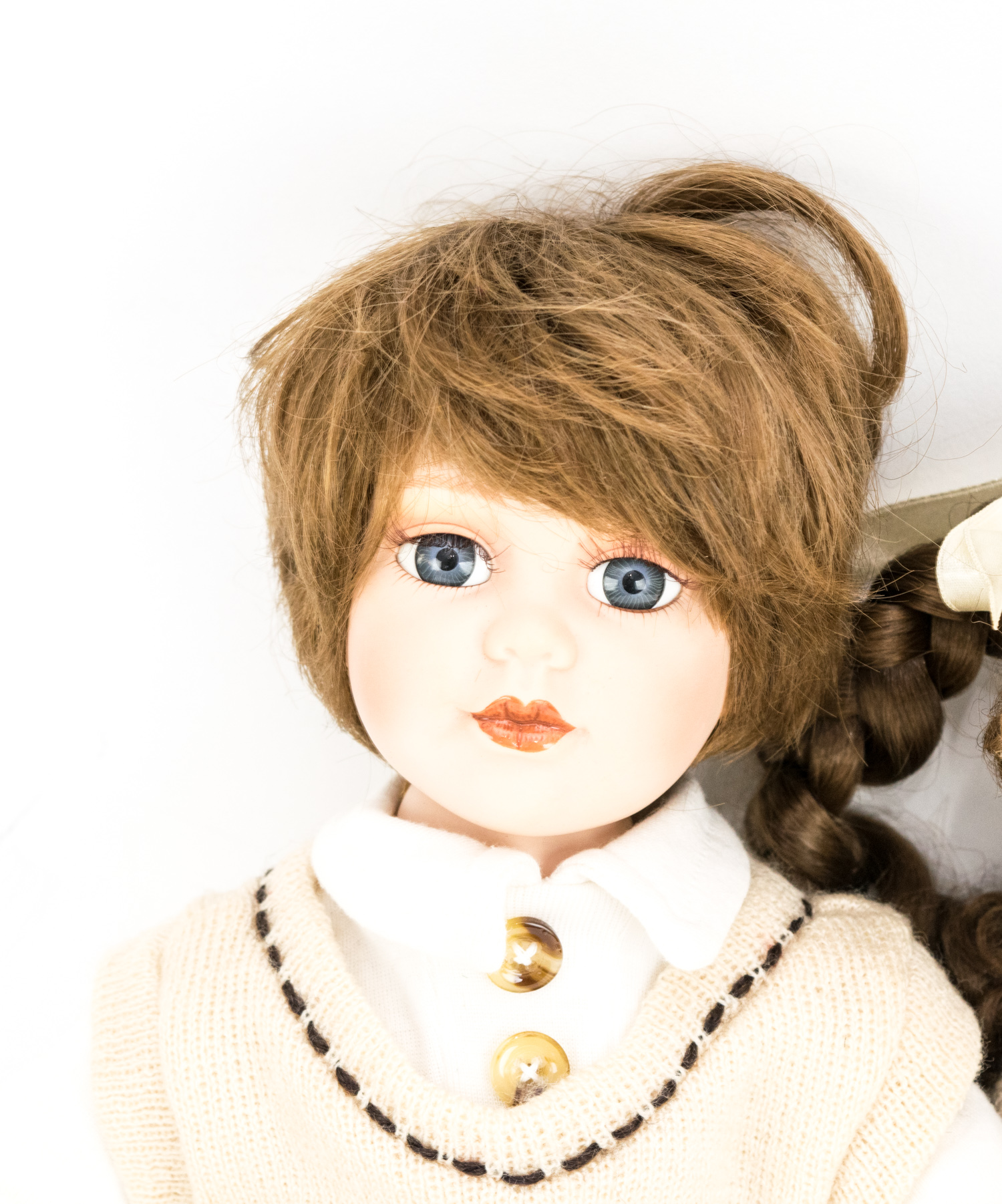 'Treasures in Lace' Porcelain Twin Dolls