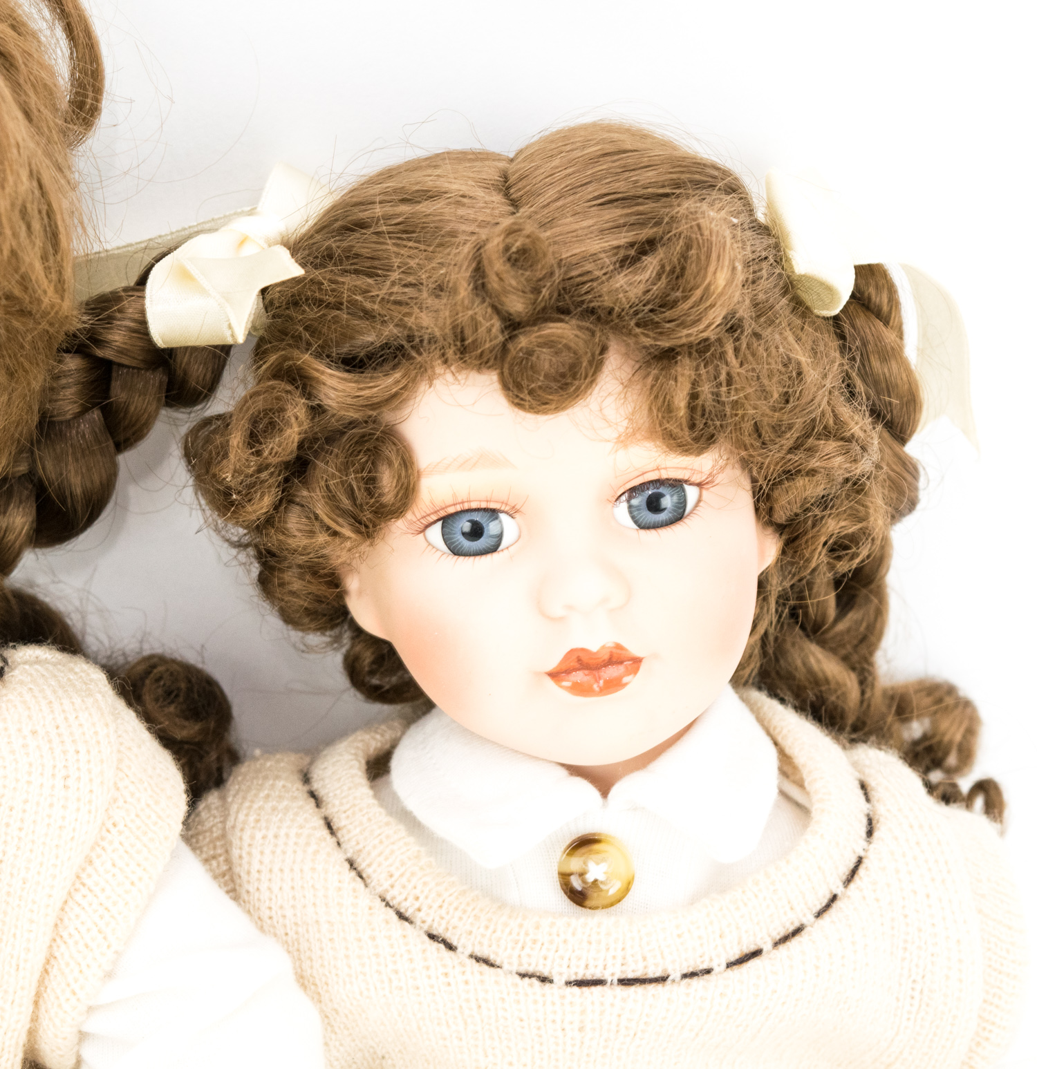 'Treasures in Lace' Porcelain Twin Dolls