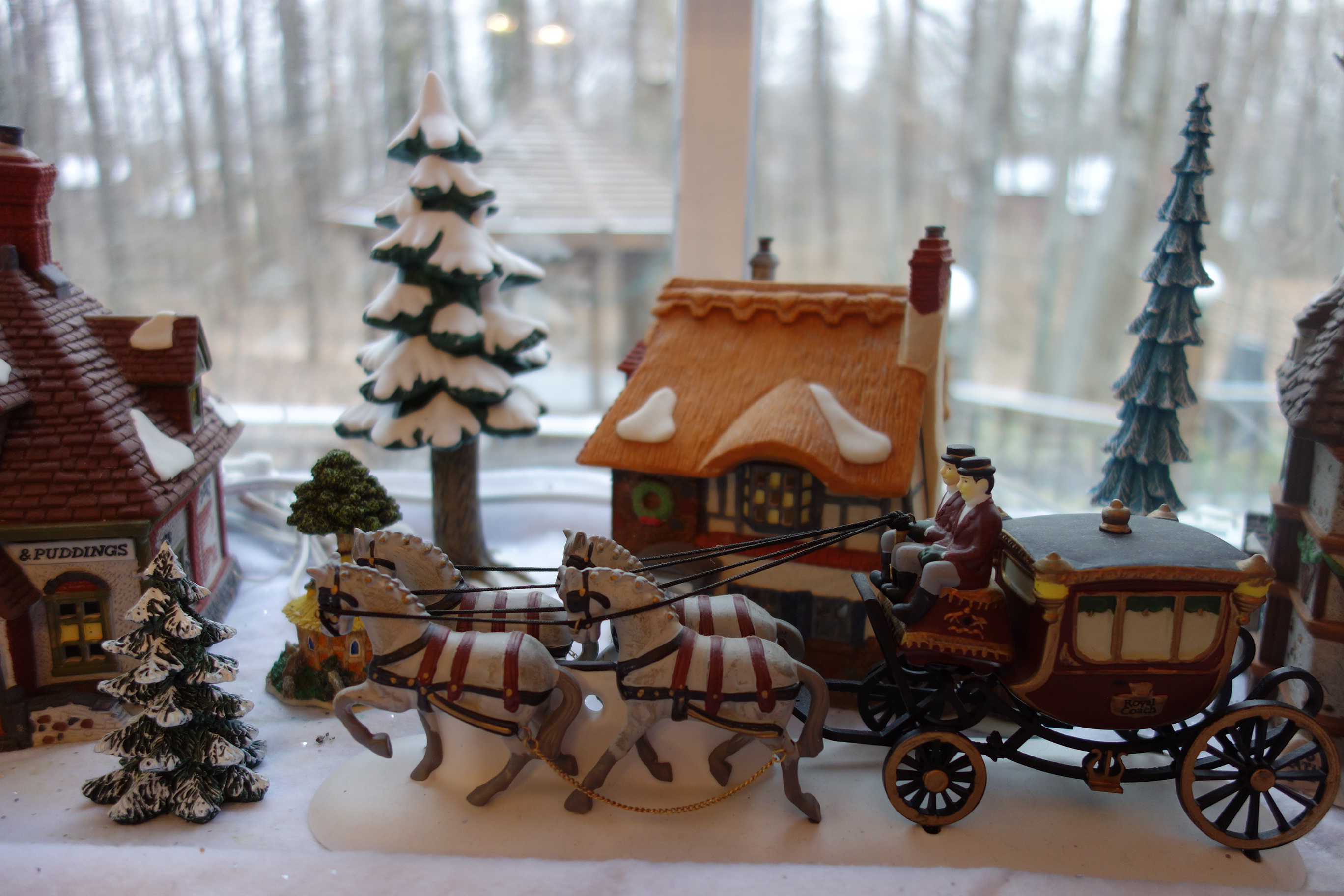 Department 56 Holiday Village Scene