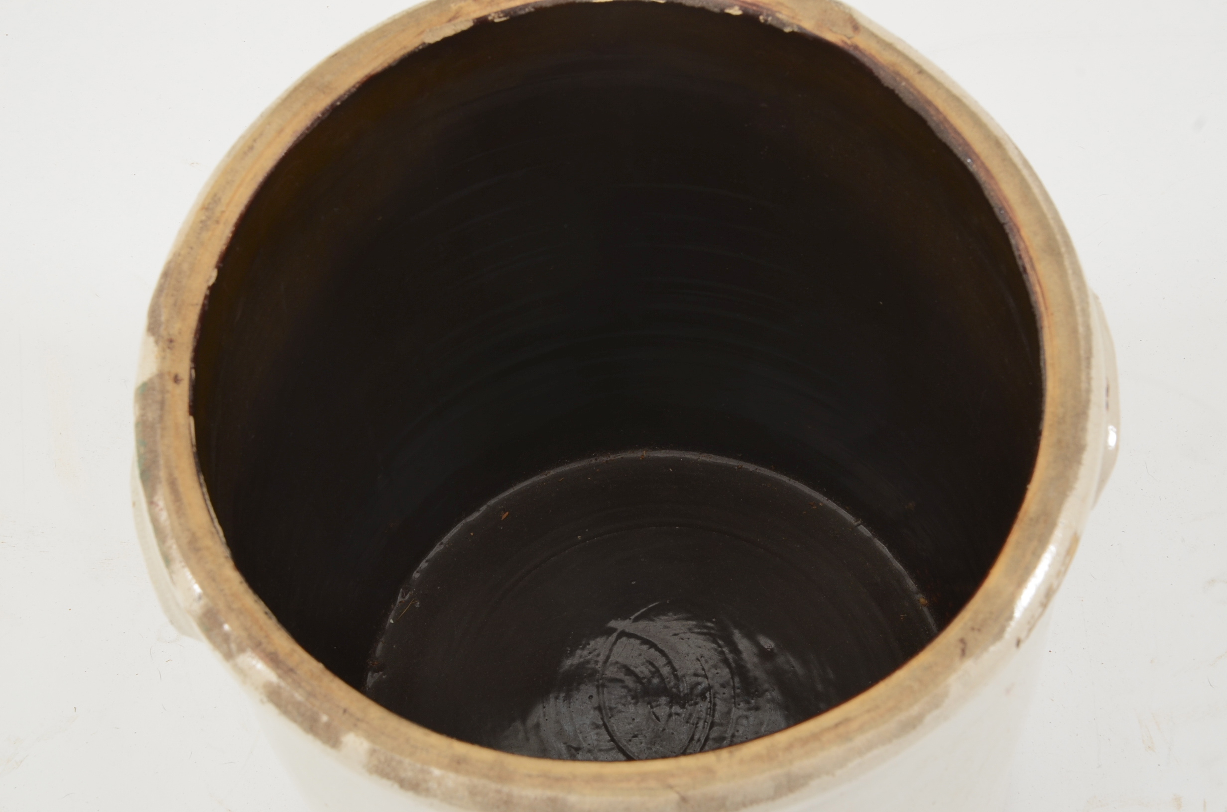 8 Gallon Pottery Crock