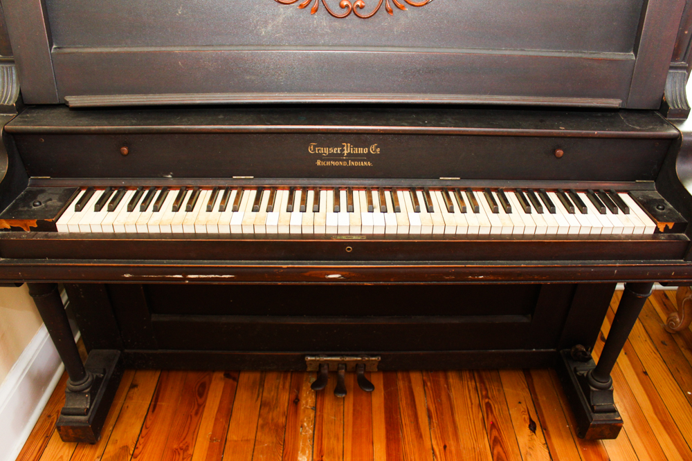 Antique Trayser Piano Company Upright Piano