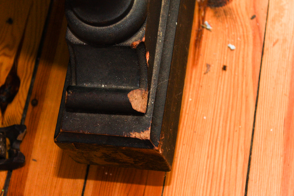 Antique Trayser Piano Company Upright Piano