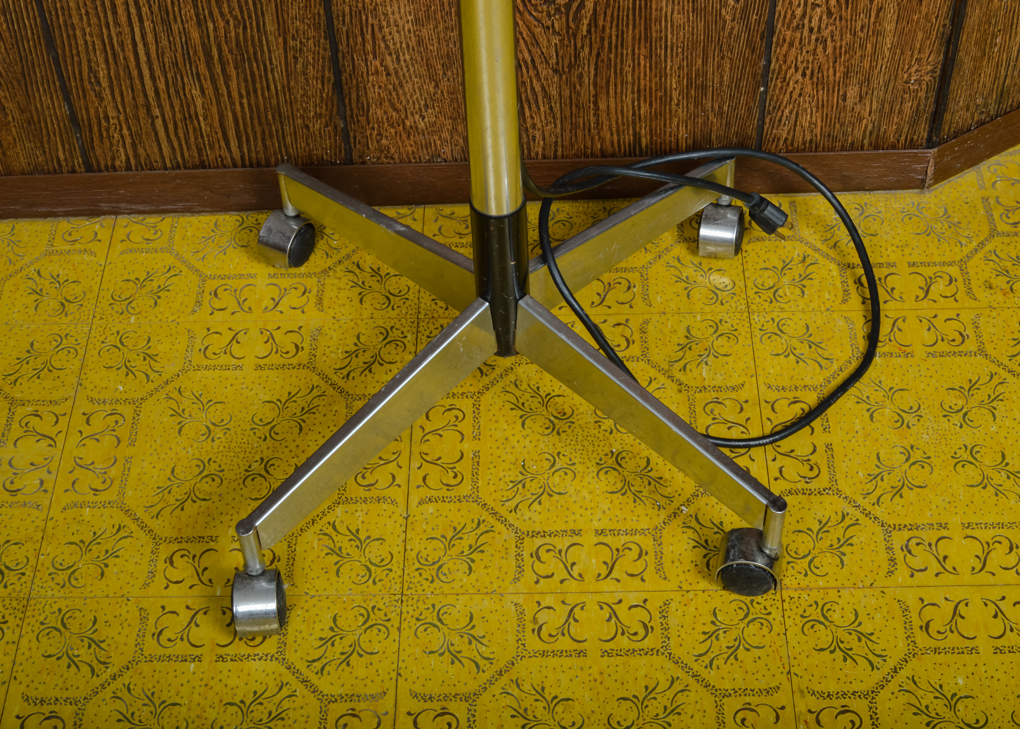 Speed King Salon Hair Heat Lamp and P.S. Pibbs Salon Chair