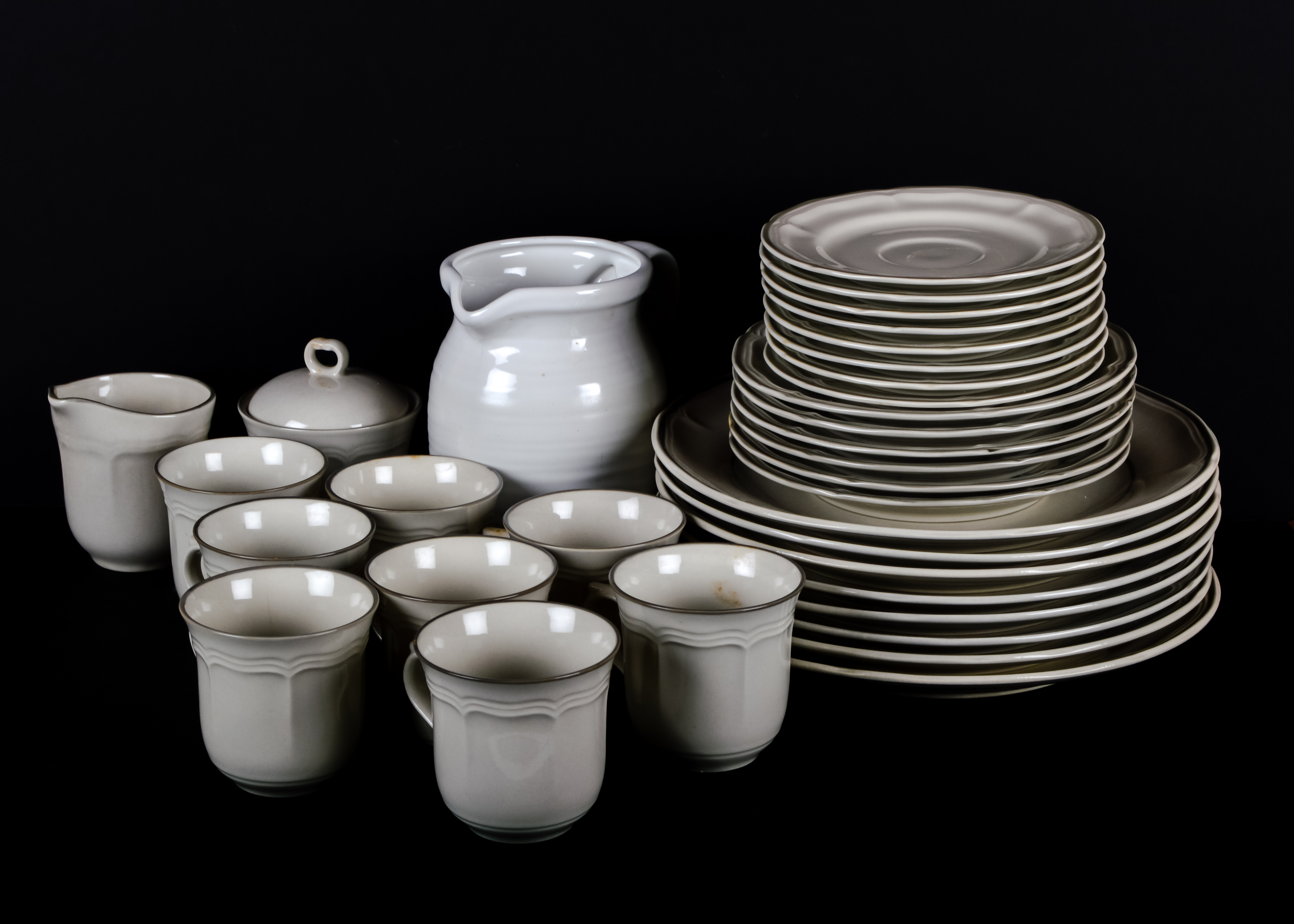 Southampton Stoneware Dish Set