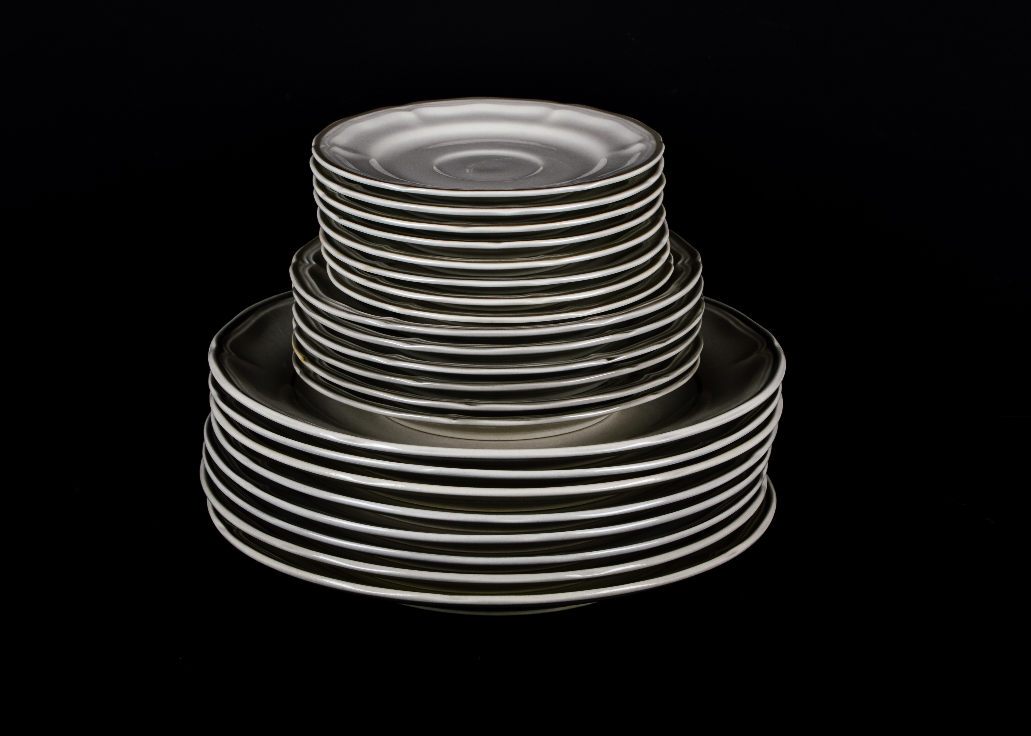 Southampton Stoneware Dish Set