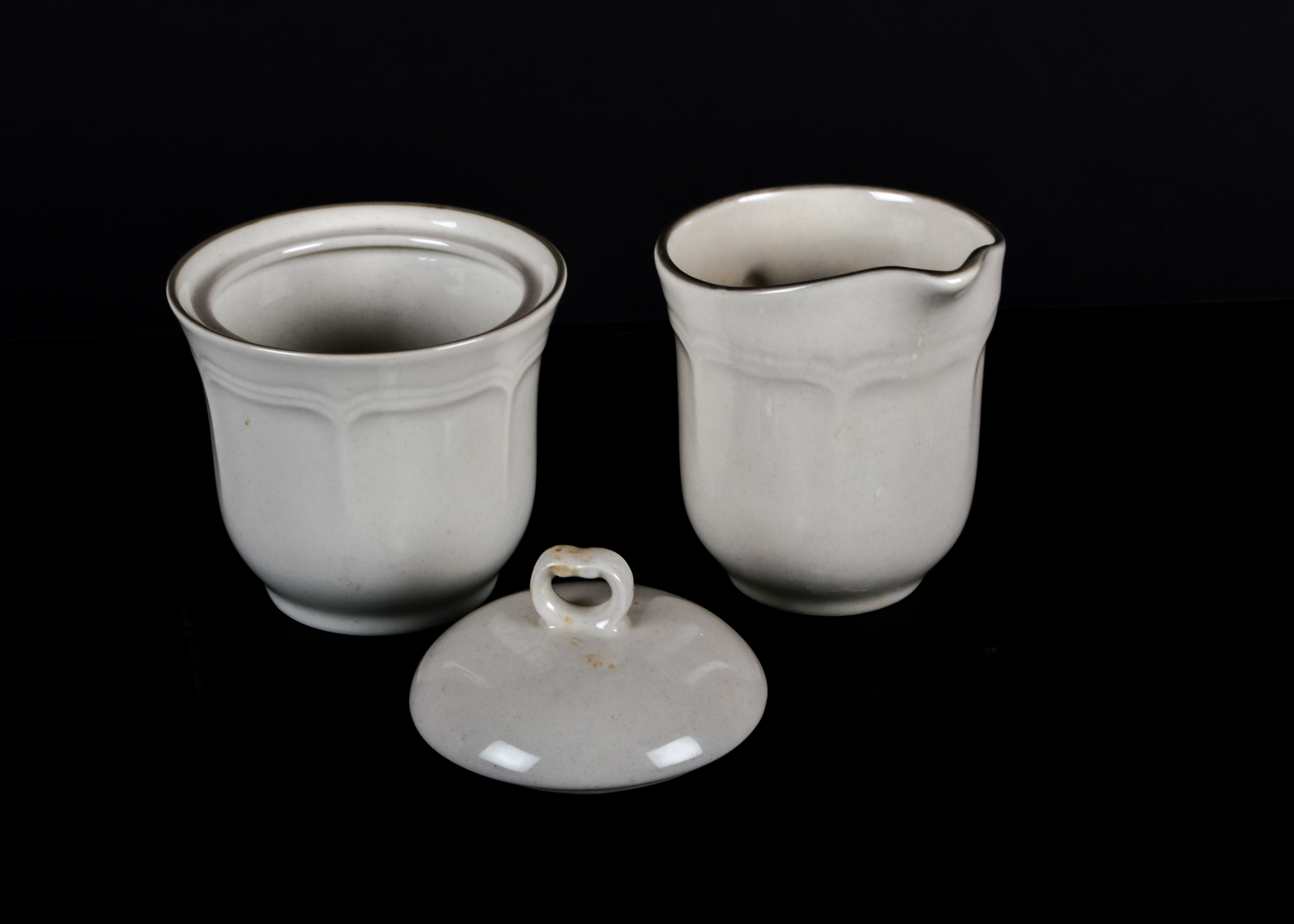 Southampton Stoneware Dish Set