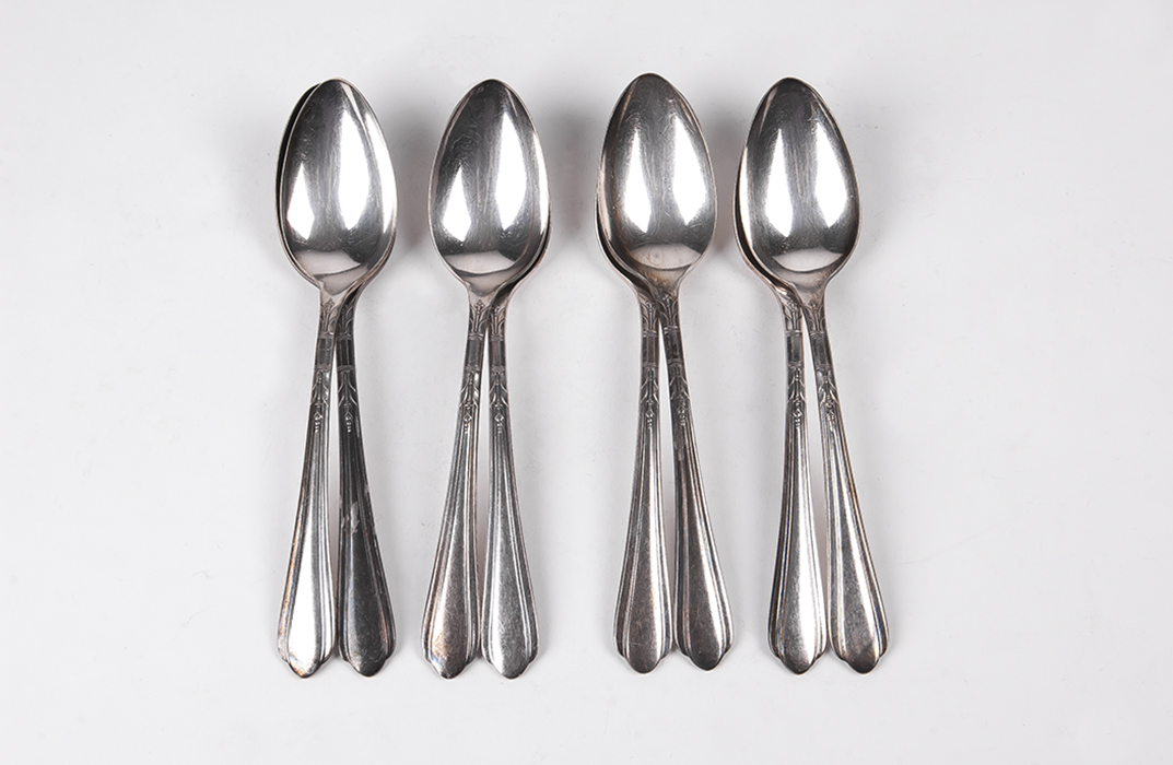 Oneida Community Tudor Plate in June Nursery Pattern