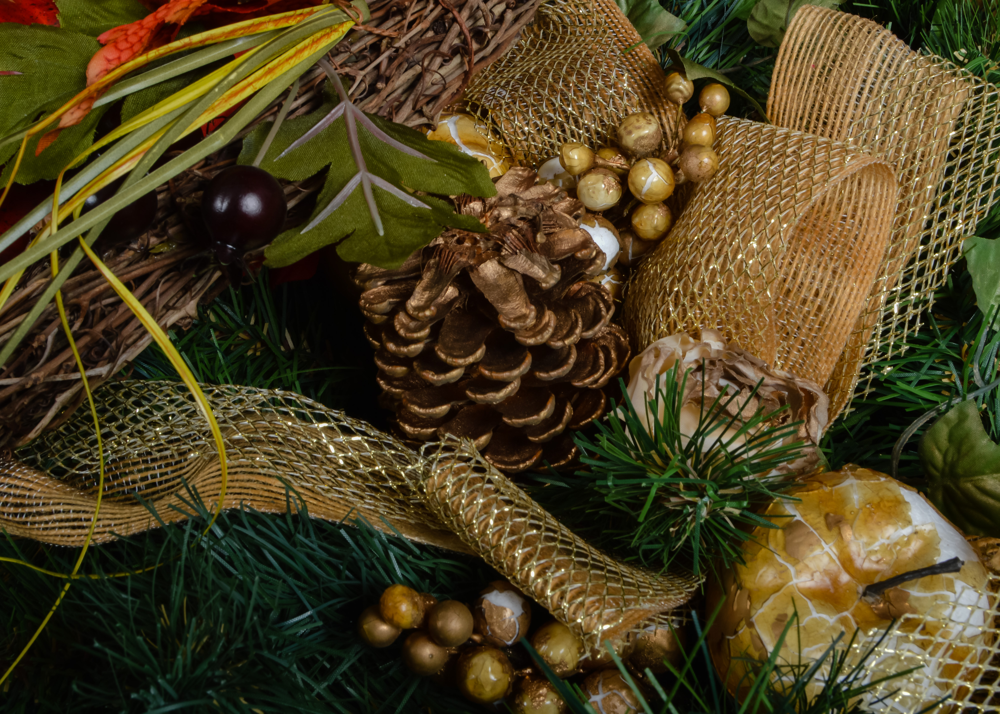 Assorted Wreaths and Holiday Decor