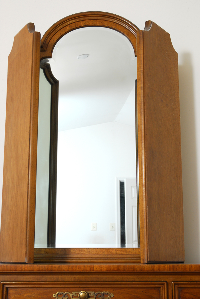 Unique Furniture Makers Dresser with Trifold Mirror
