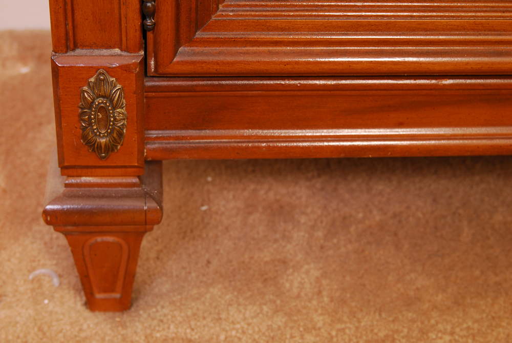 Vintage Bassett Furniture China Cabinet