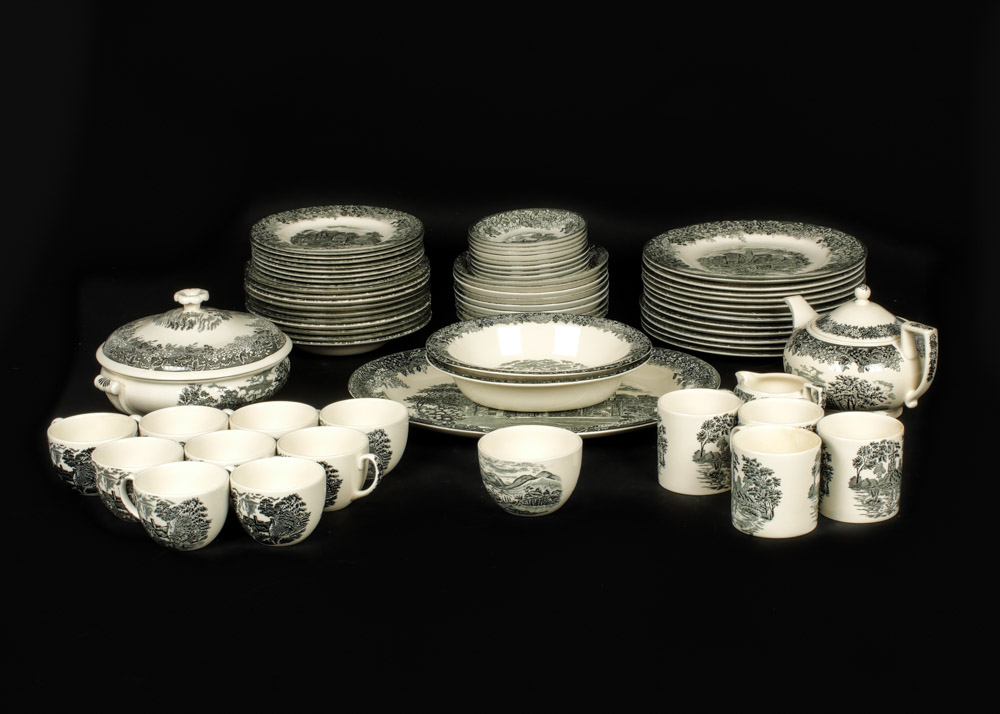 Romantic England Wedgwood Queen's Ware China Collection