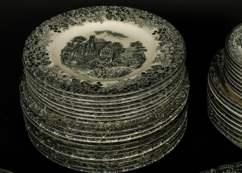 Romantic England Wedgwood Queen's Ware China Collection