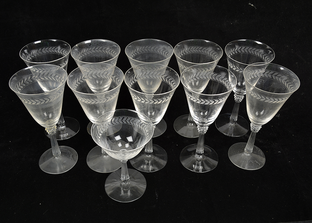 Lead Crystal Wine Glasses with Etched Wheat Border