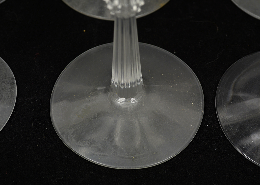 Lead Crystal Wine Glasses with Etched Wheat Border