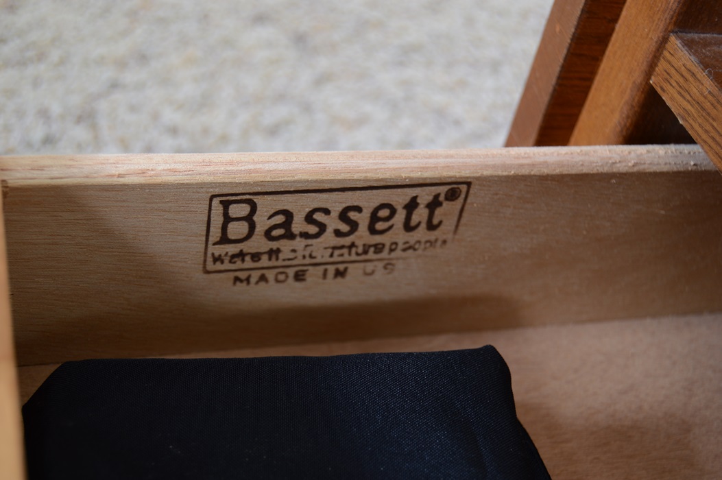 Bassett Oak Mission Style End Table