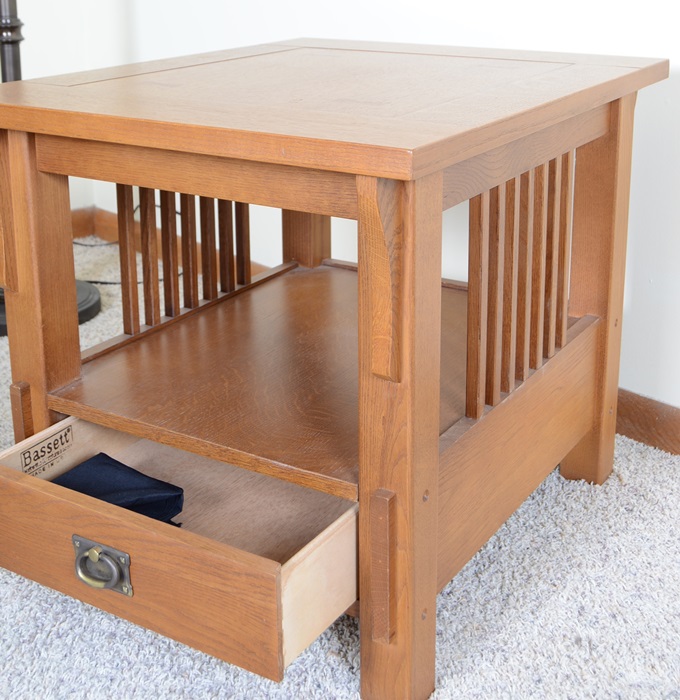 Bassett Oak Mission Style End Table