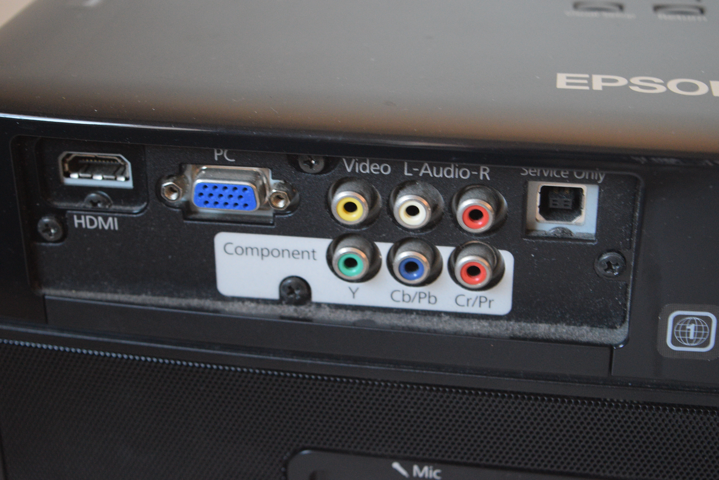 Epson Moviemate 60 LCD Projector