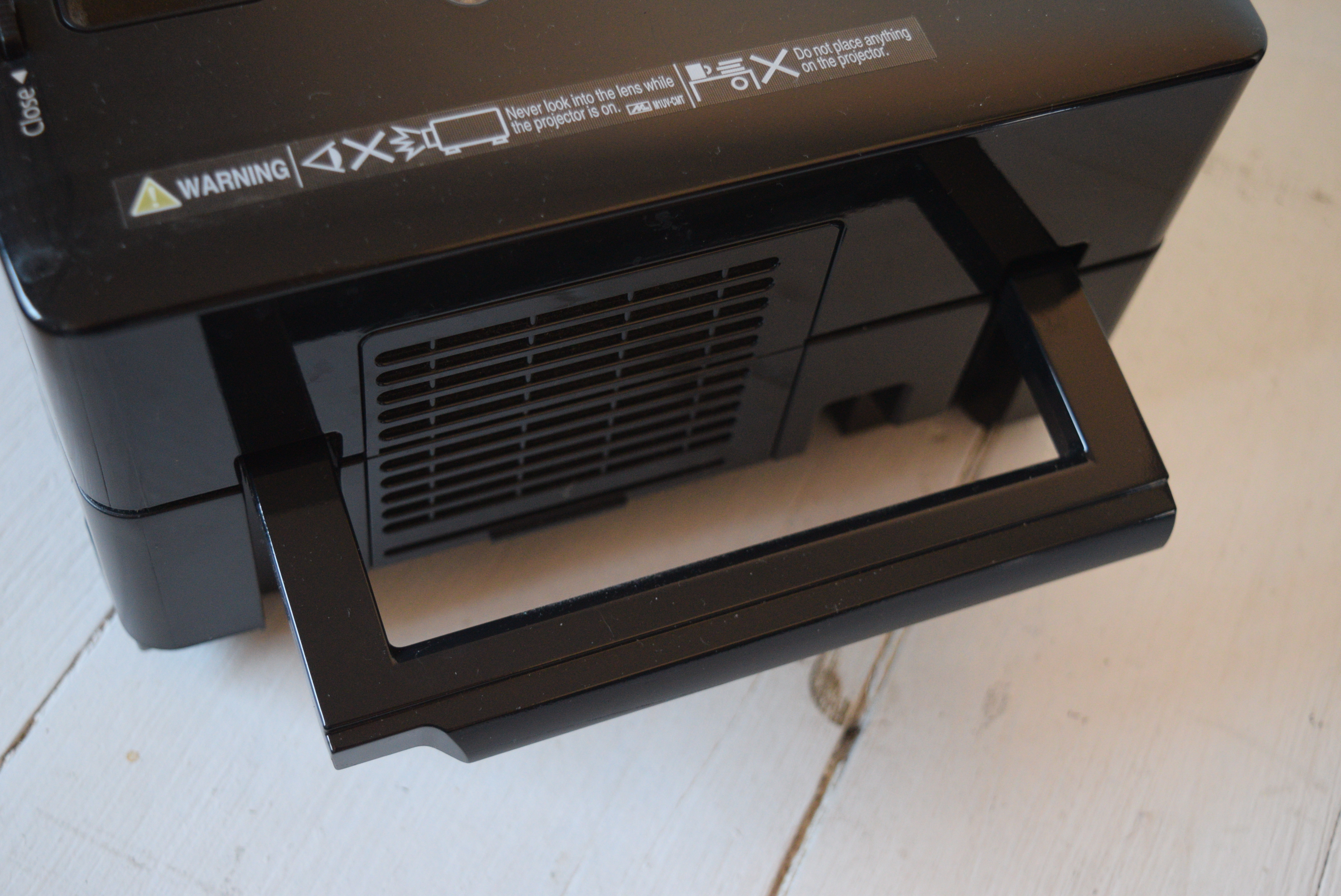 Epson Moviemate 60 LCD Projector