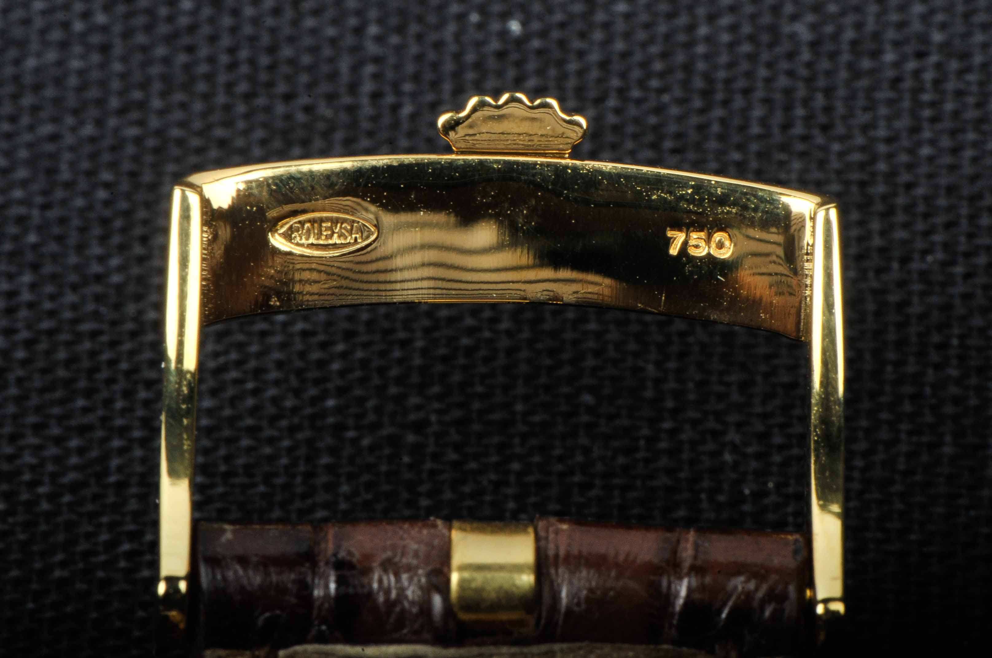 Rolex Oyster Perpetual Cosmograph 14K Yellow Gold Watch