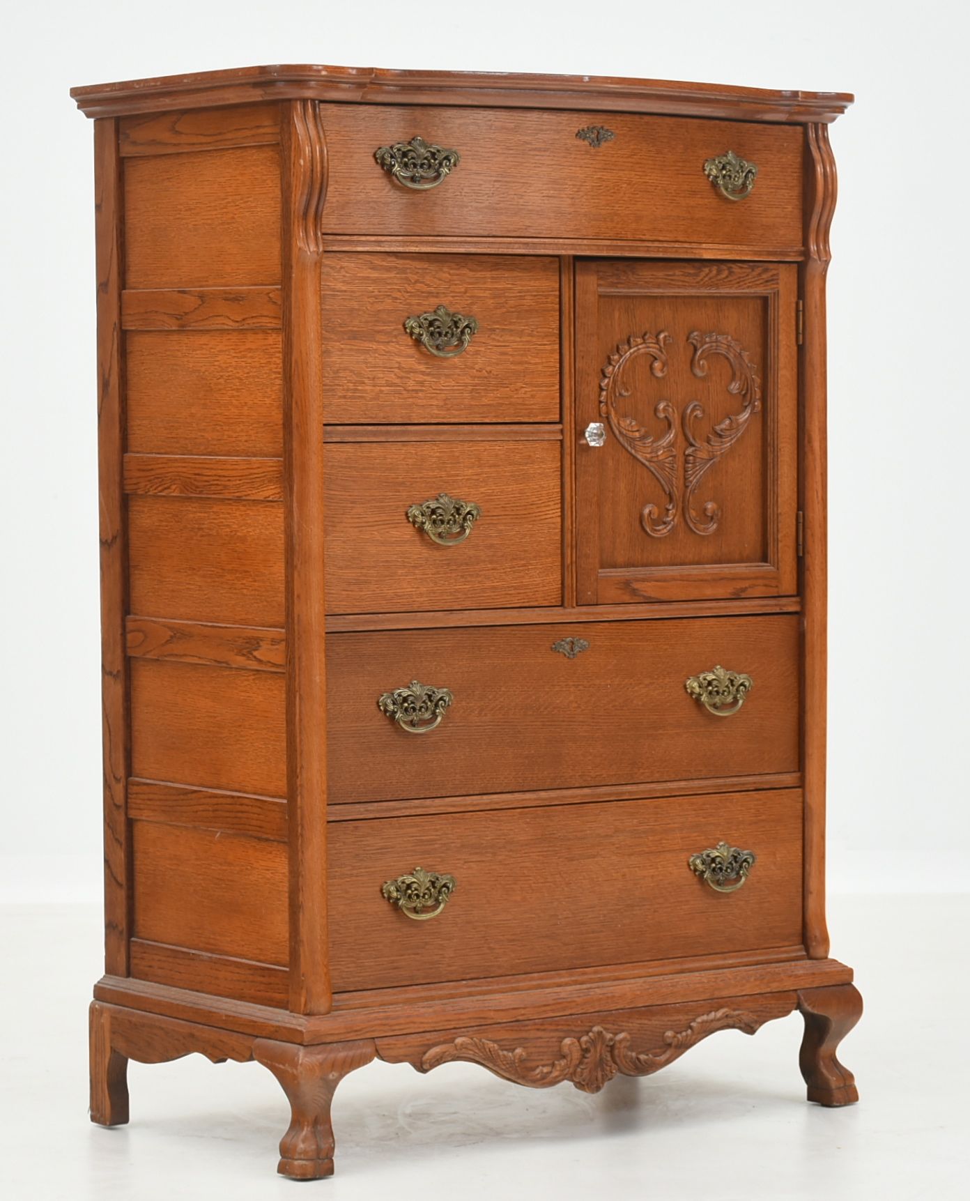 Lexington Furniture Victorian Sampler Collection - Chest