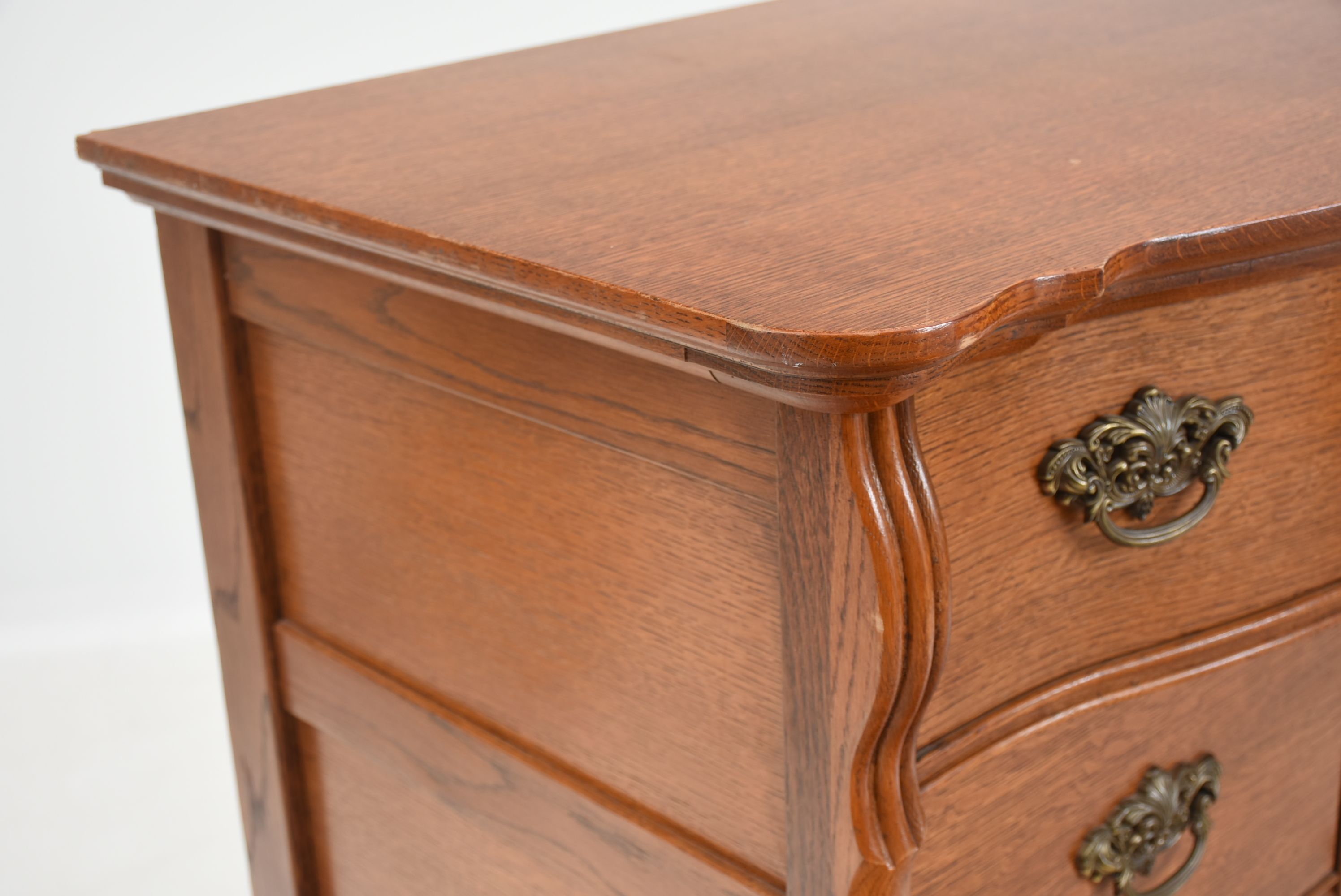 Lexington Furniture Victorian Sampler Collection - Chest