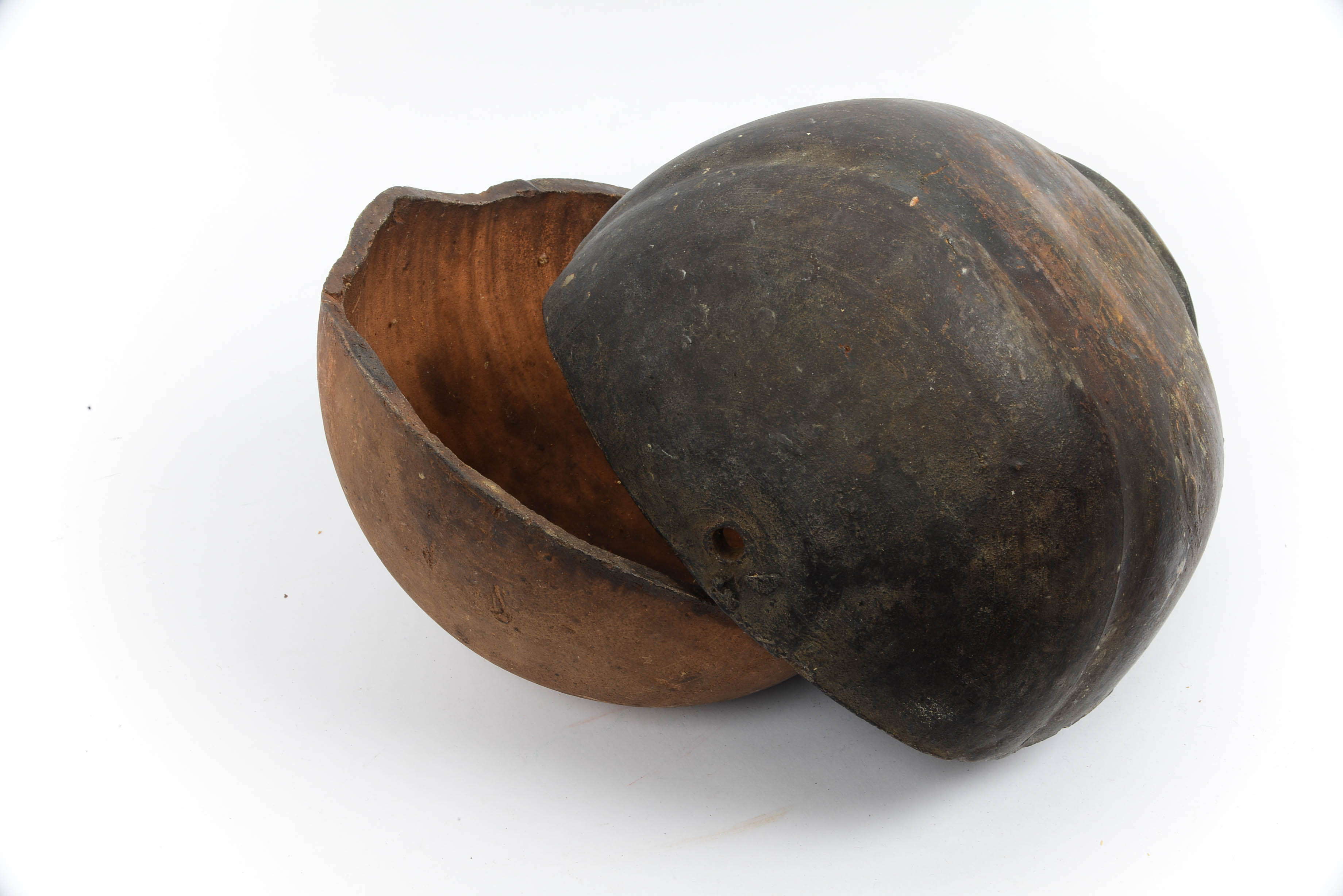 Vintage 1960s Clay Roasting Pot