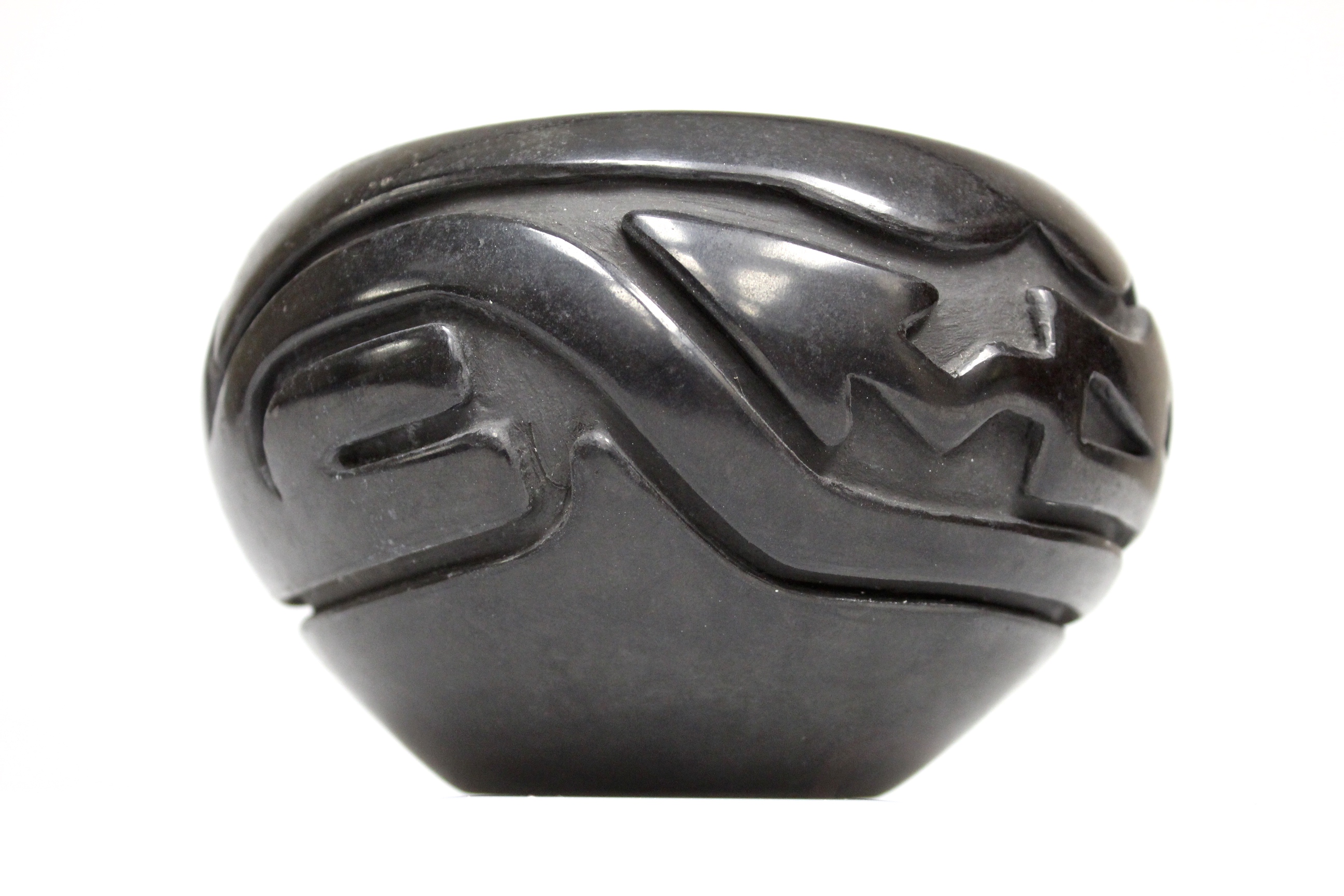 Stella Chavarria Santa Clara Pueblo Pot