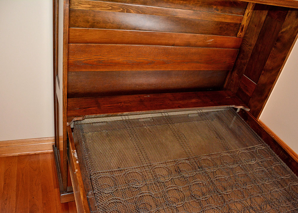 Vintage Oak Murphy Bed
