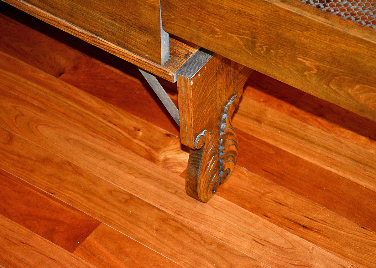 Vintage Oak Murphy Bed