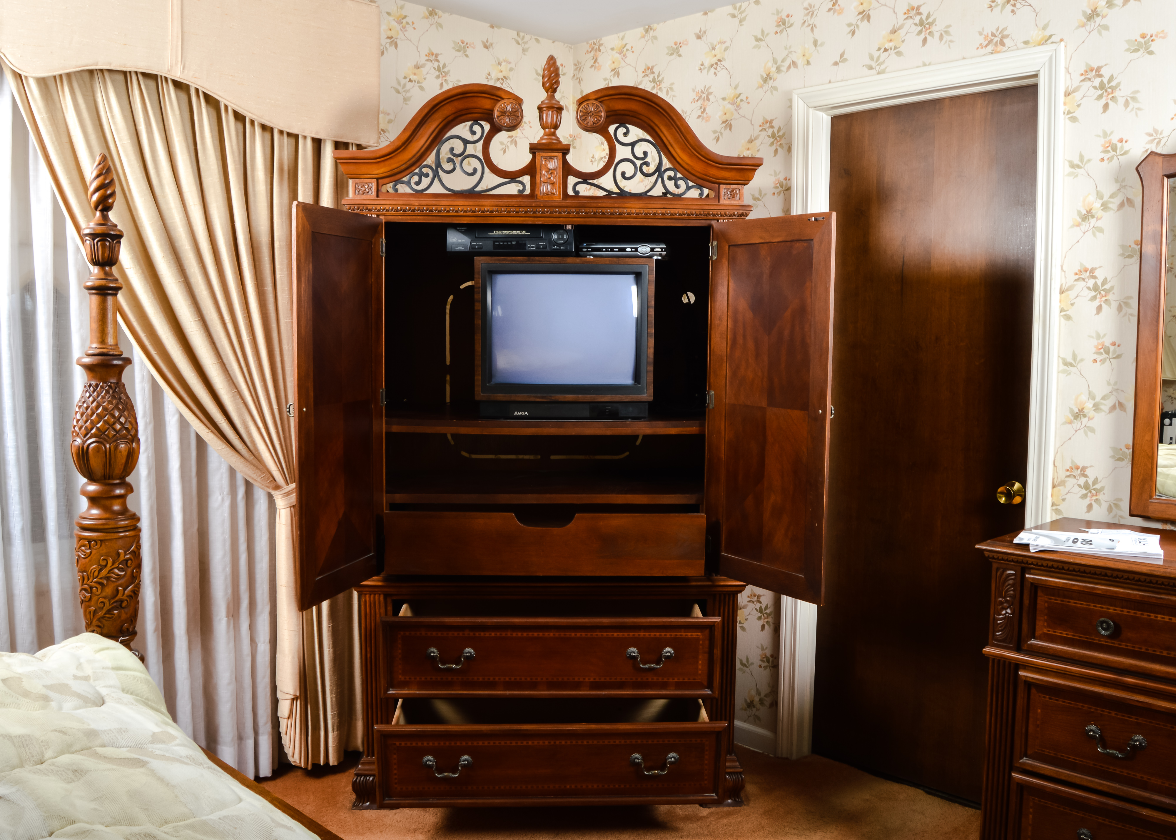 Collezione Europa Armoire