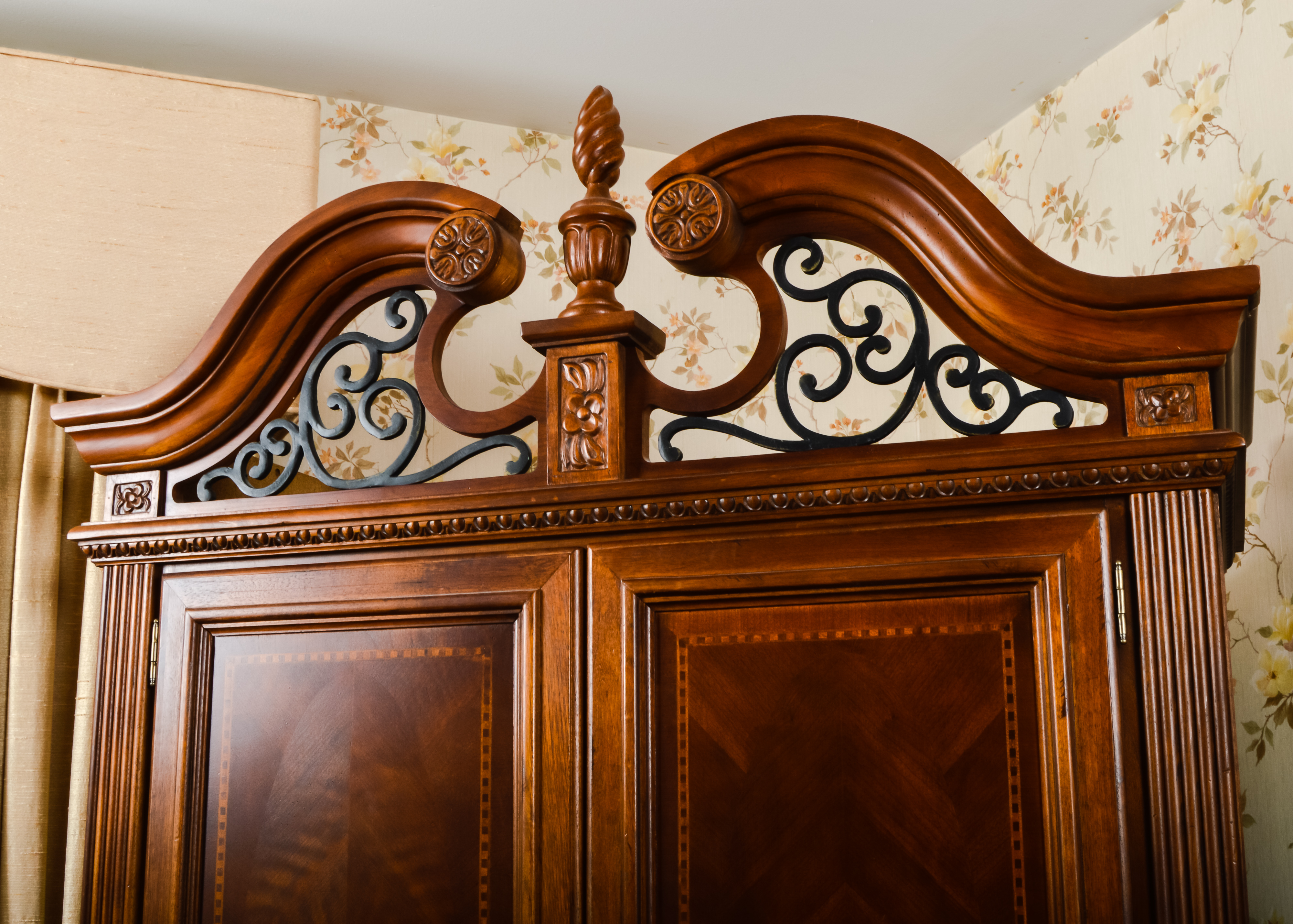 Collezione Europa Armoire