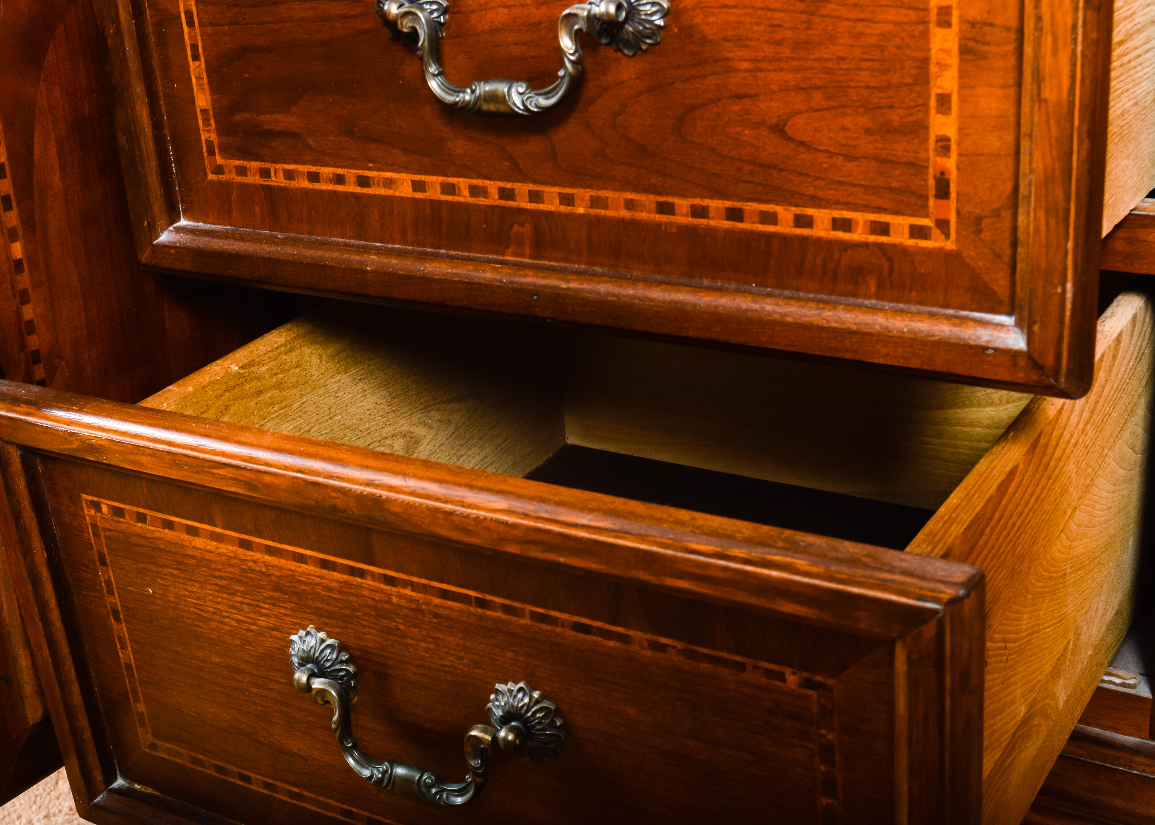 Collezione Europa Dresser with Mirror