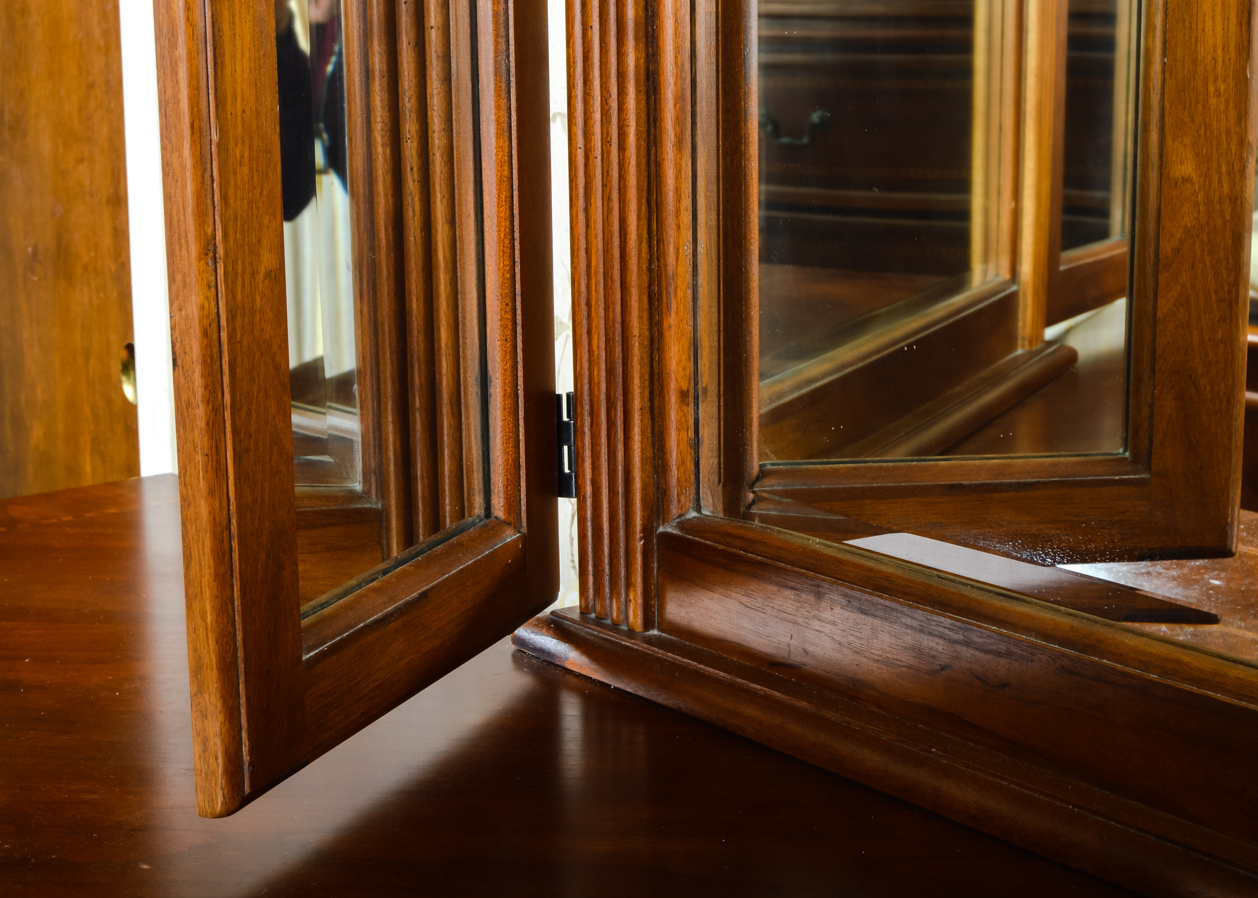 Collezione Europa Dresser with Mirror