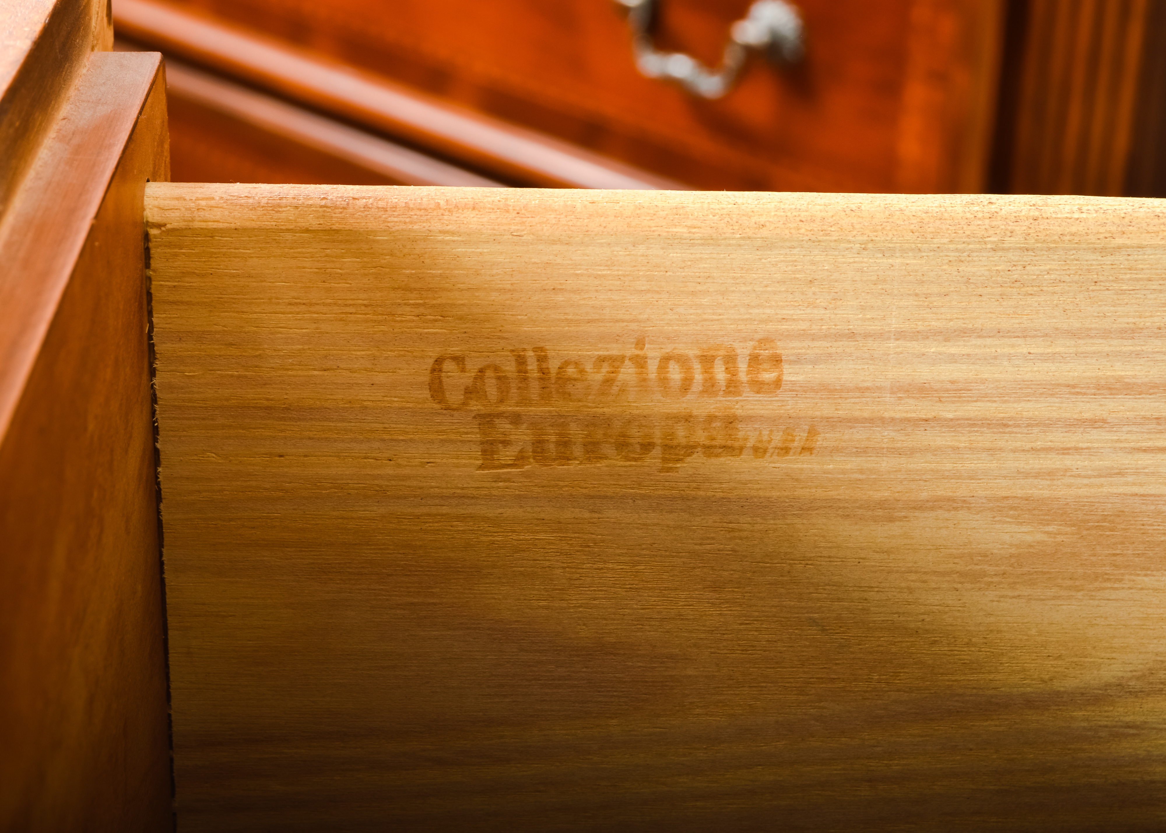 Collezione Europa Dresser with Mirror