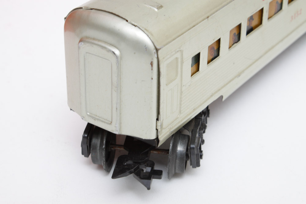 Vintage Marx Model Train Cars and Classic Rail Complete Set