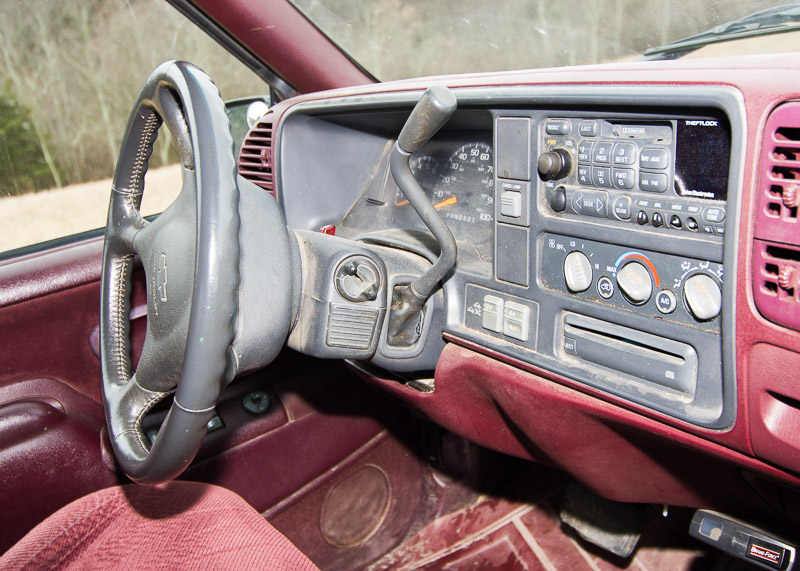 1999 Chevrolet K2500 4x4 Truck