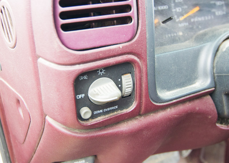 1999 Chevrolet K2500 4x4 Truck