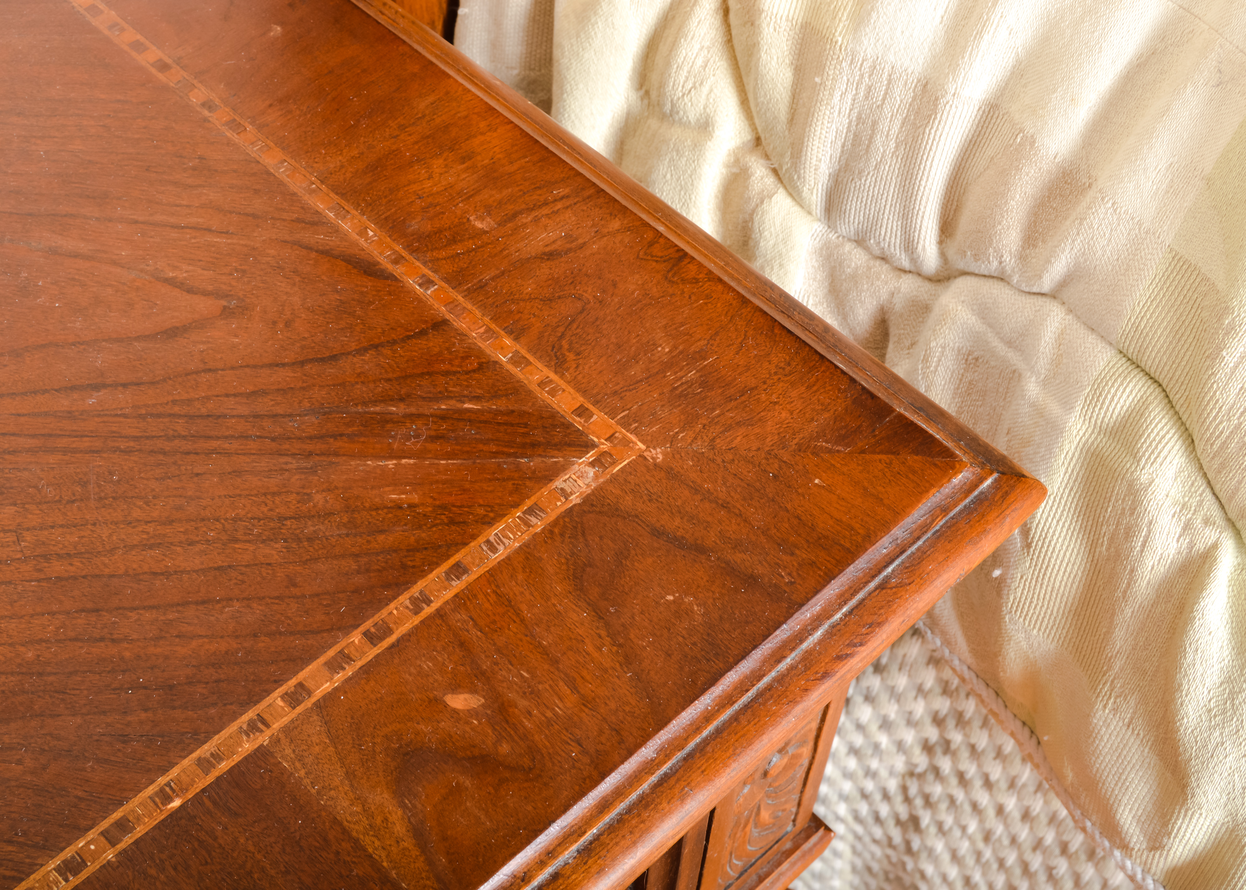 Collezione Europa Walnut Night Stand