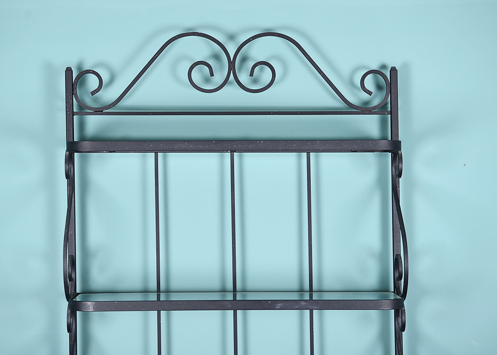 Metal Frame Baker's Rack