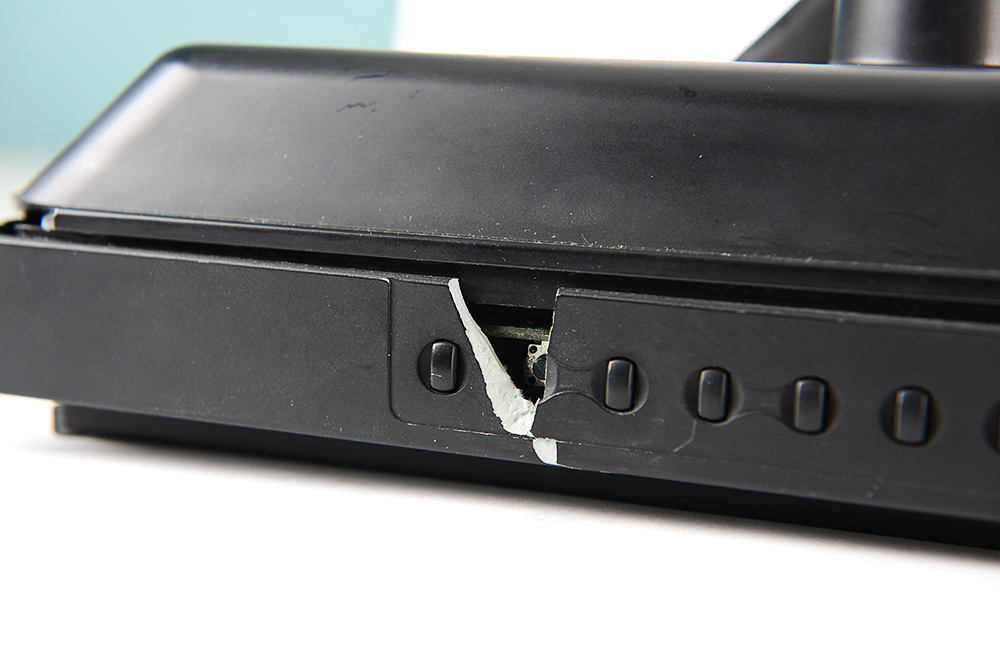 Orion 32" Widescreen LCD Monitor