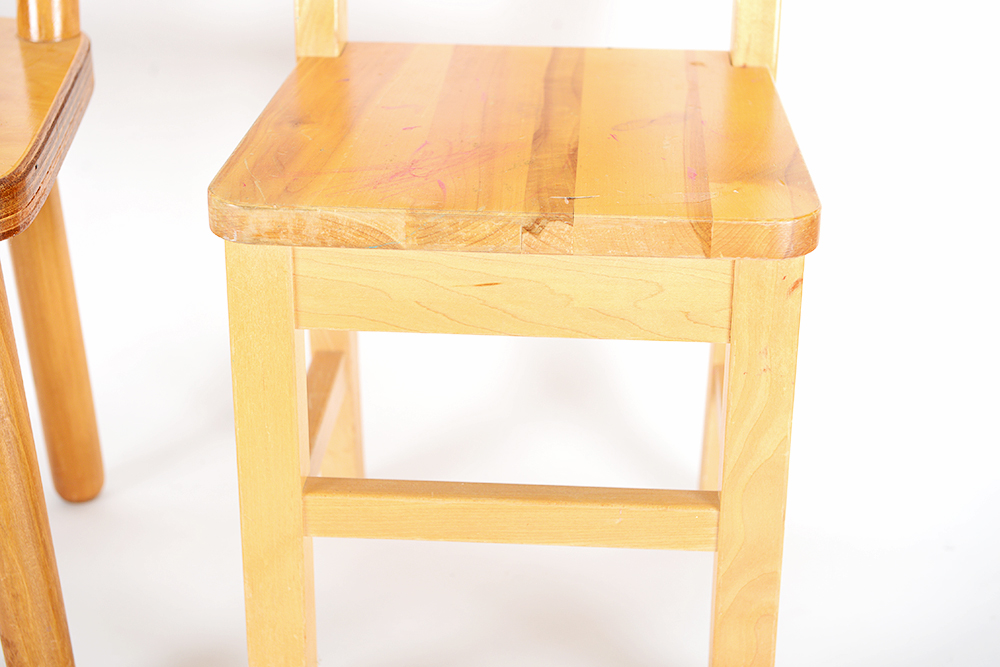 Natural Wood Children's Round Table and Chairs