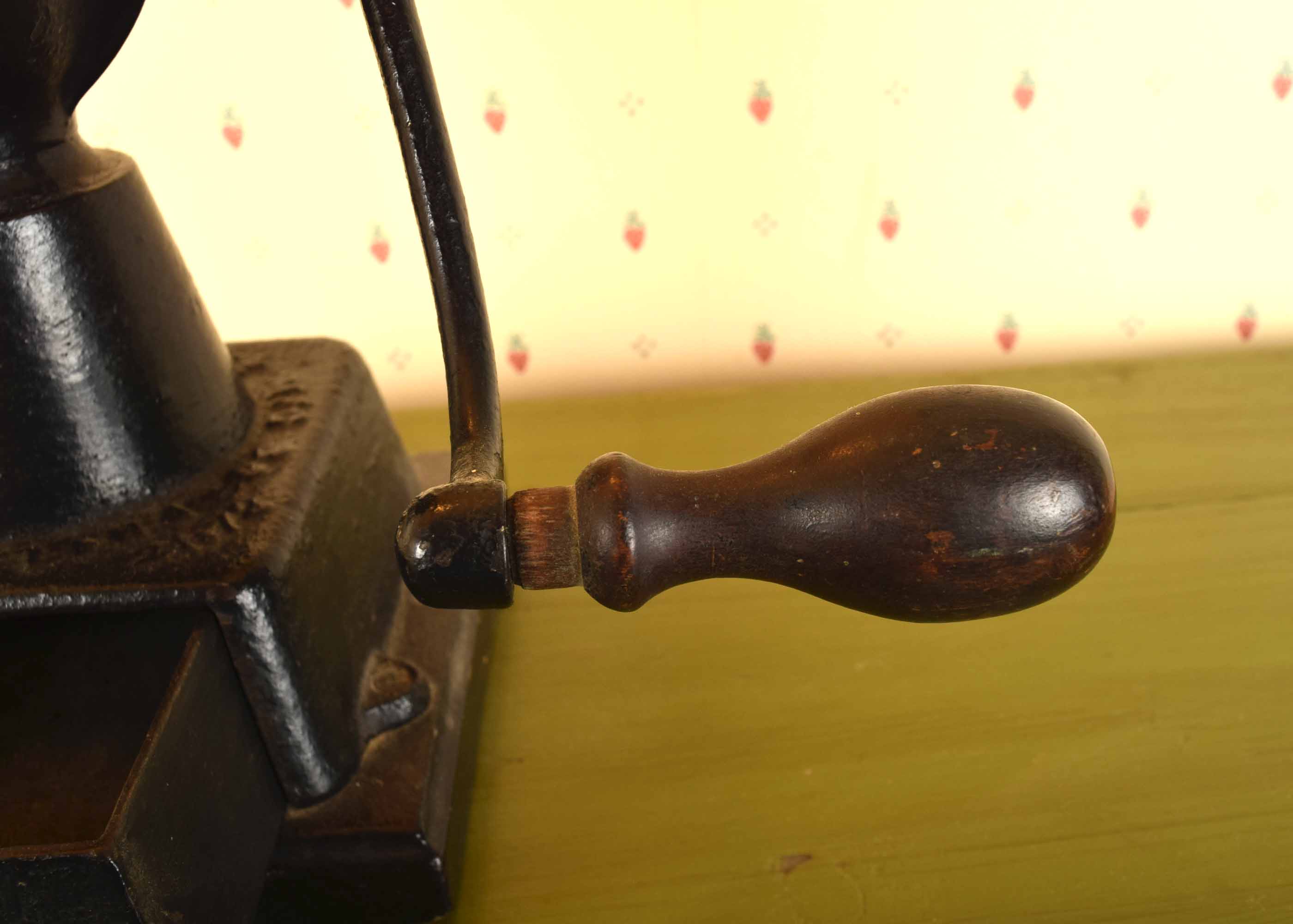 Antique Coffee Grinder Base Table Lamp