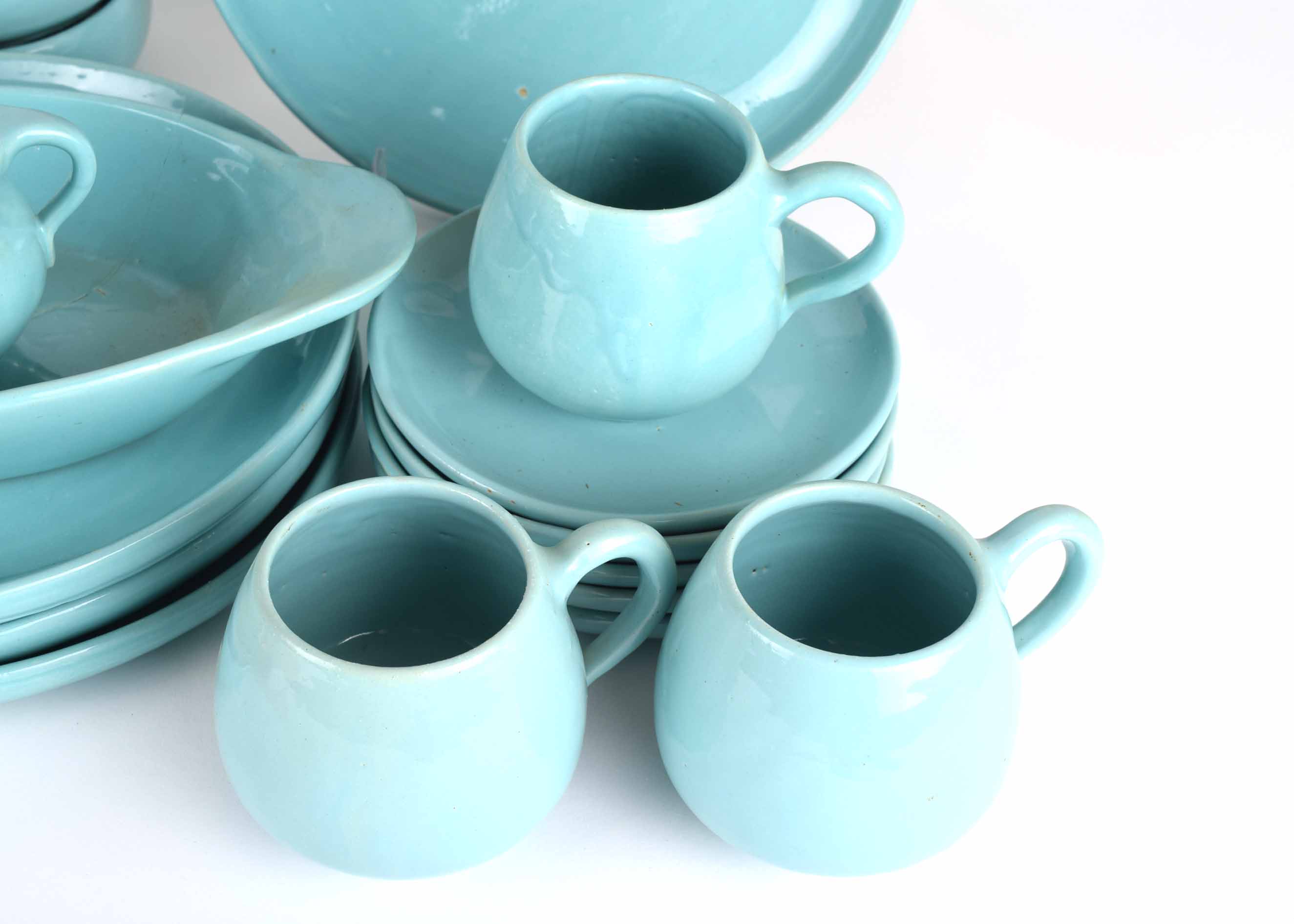 Turquoise Blue Bybee Stoneware Set