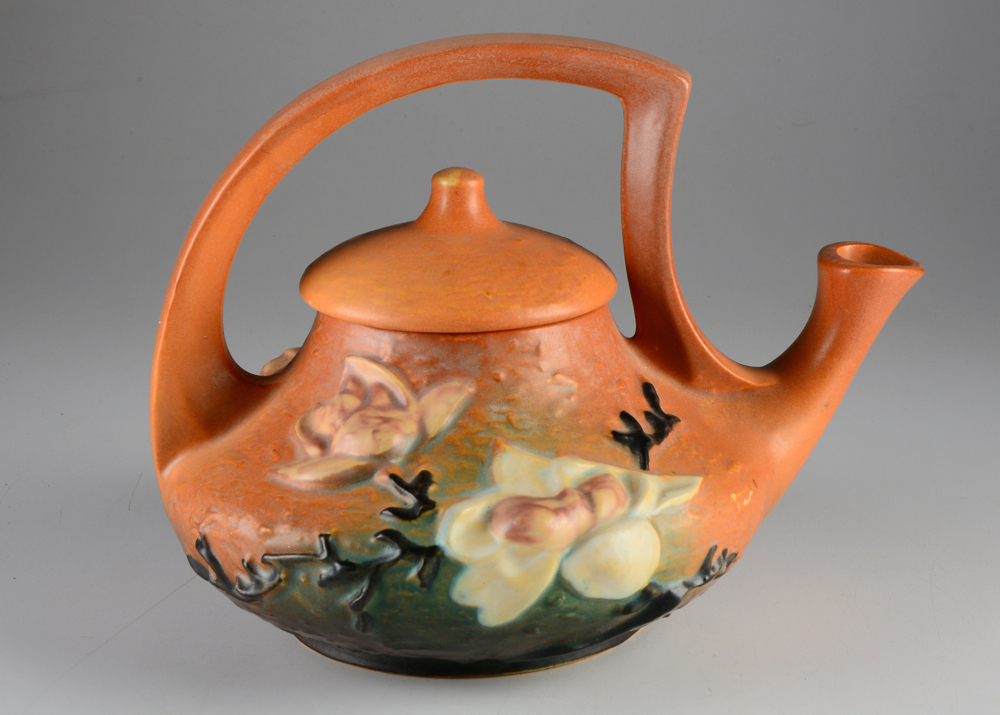 Roseville Brown "Magnolia" Teapot