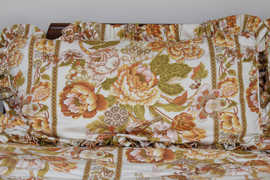 Floral Bedspread and Matching Floor Length Curtains