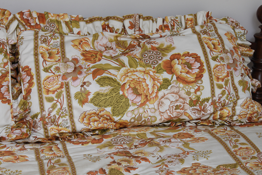 Floral Bedspread and Matching Floor Length Curtains