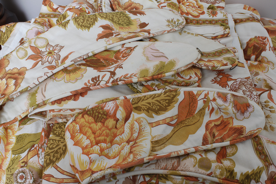 Floral Bedspread and Matching Floor Length Curtains