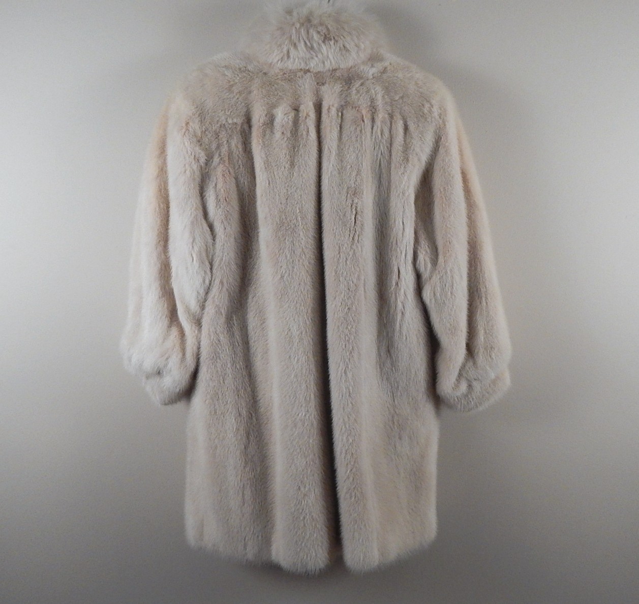 Beautiful Lady's Platinum Mink and Fox Collar Coat