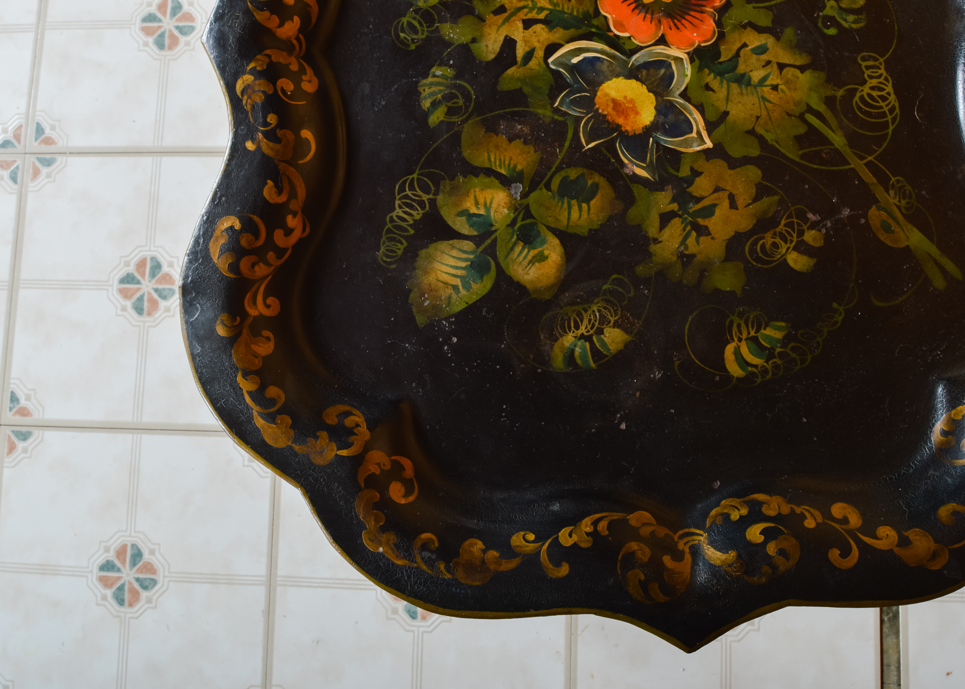 Black Painted Metal Tray Top Side Table