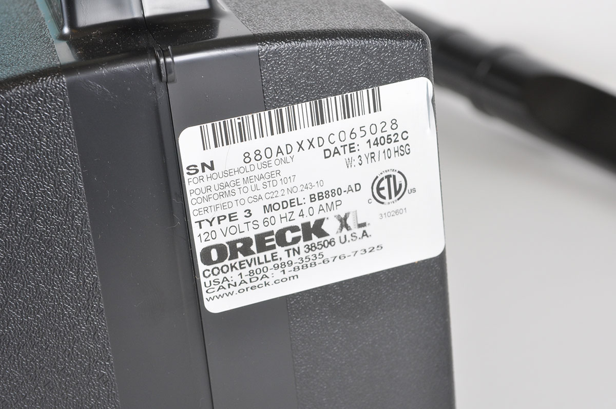 Oreck XL BB880-AD Compact Canister Vacuum Kit